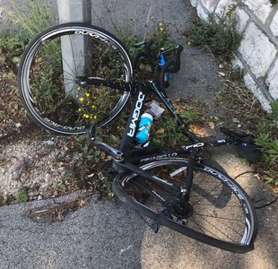 Chris Froome's Bicycle Wreaked